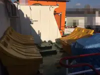 Kapal kontainer untuk dijual