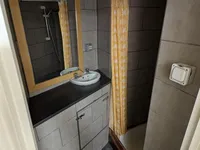 Kapal survei untuk dijual
