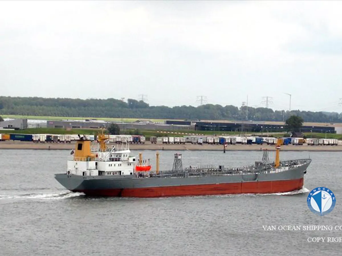 Kapal tanker minyak/kimia untuk dijual
