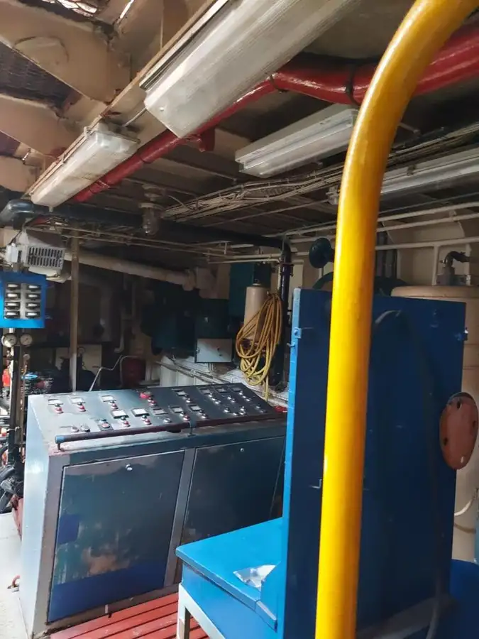 Kapal tunda untuk dijual