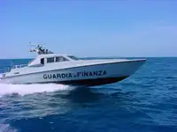 Kapal patroli dijual