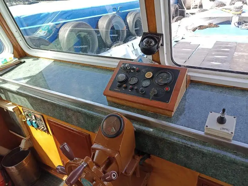 Kapal Kerja untuk dijual