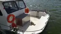 Kapal kru untuk dijual