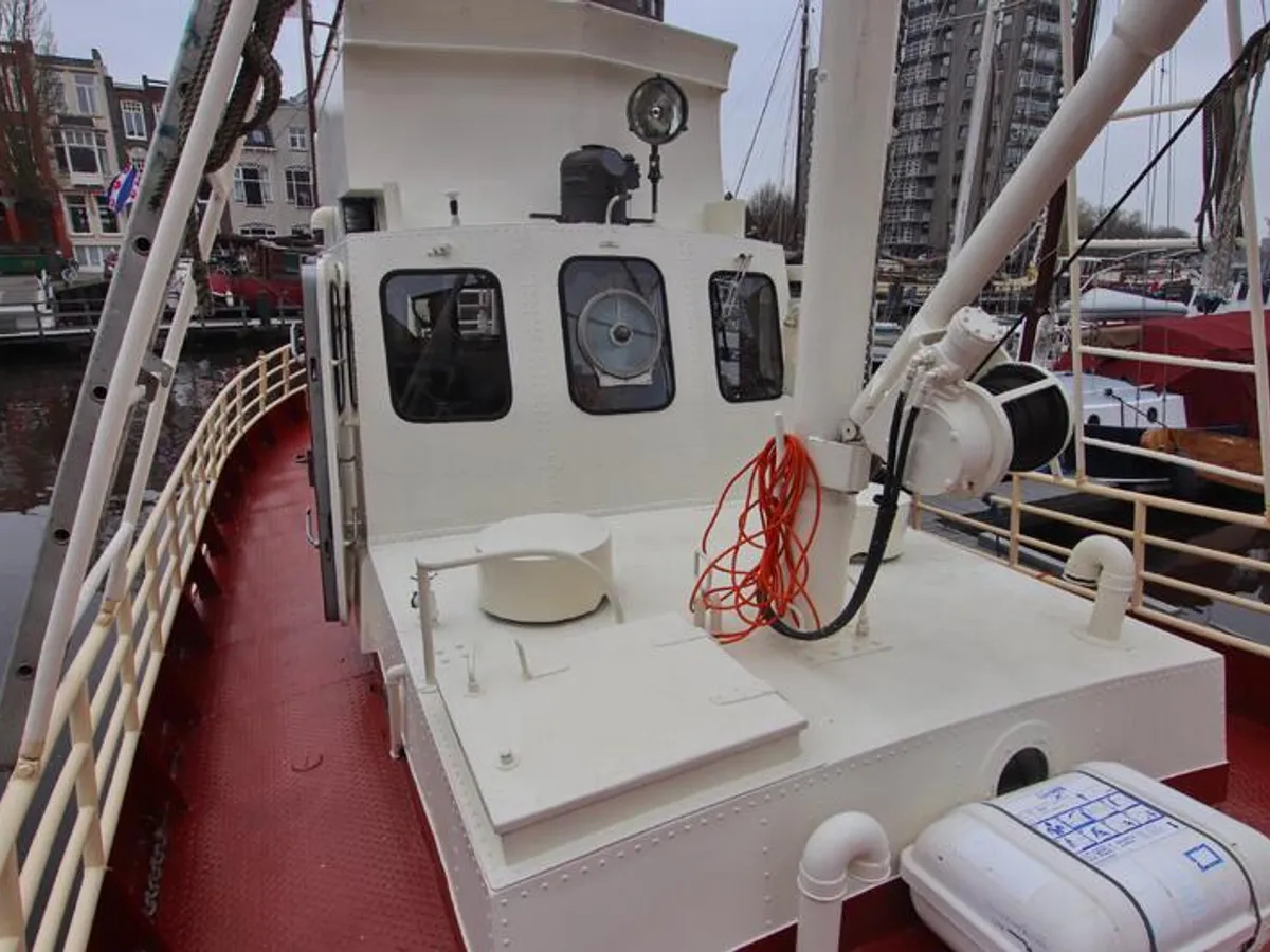 Kapal pandu untuk dijual