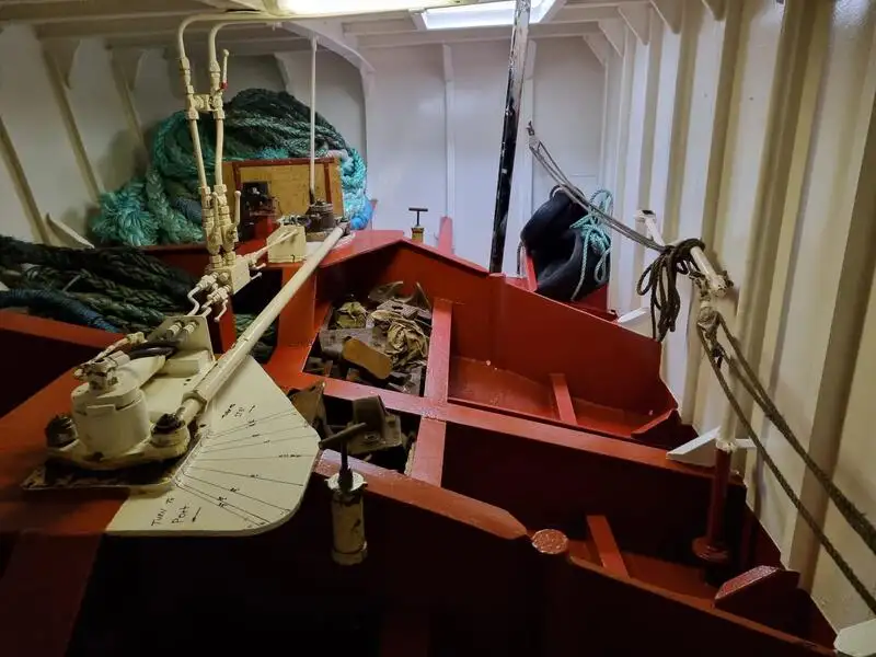 Kapal pesiar untuk dijual