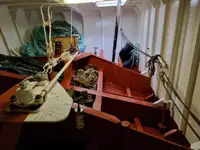 Kapal pesiar untuk dijual