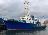 Kapal survei dijual