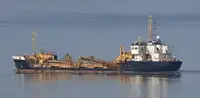 Kapal keruk untuk dijual