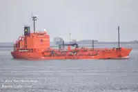 Oil/Chemical tanker dijual