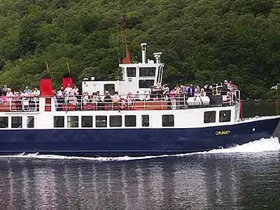 Kapal feri untuk dijual