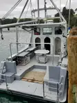 Kapal penelitian untuk dijual