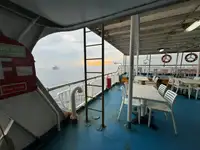 Kapal pesiar untuk dijual