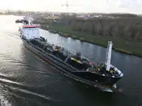 Oil/Chemical tanker dijual