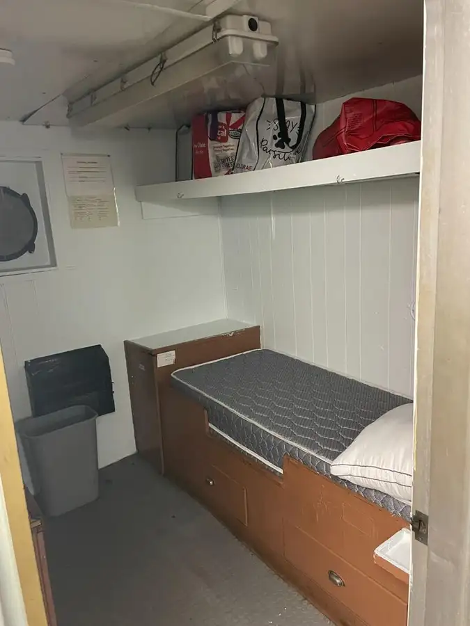 Kapal keruk untuk dijual