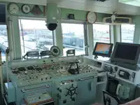 Kapal kontainer untuk dijual