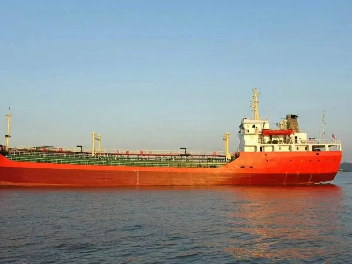 Kapal tanker minyak/kimia untuk dijual