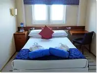 Kapal pesiar untuk dijual