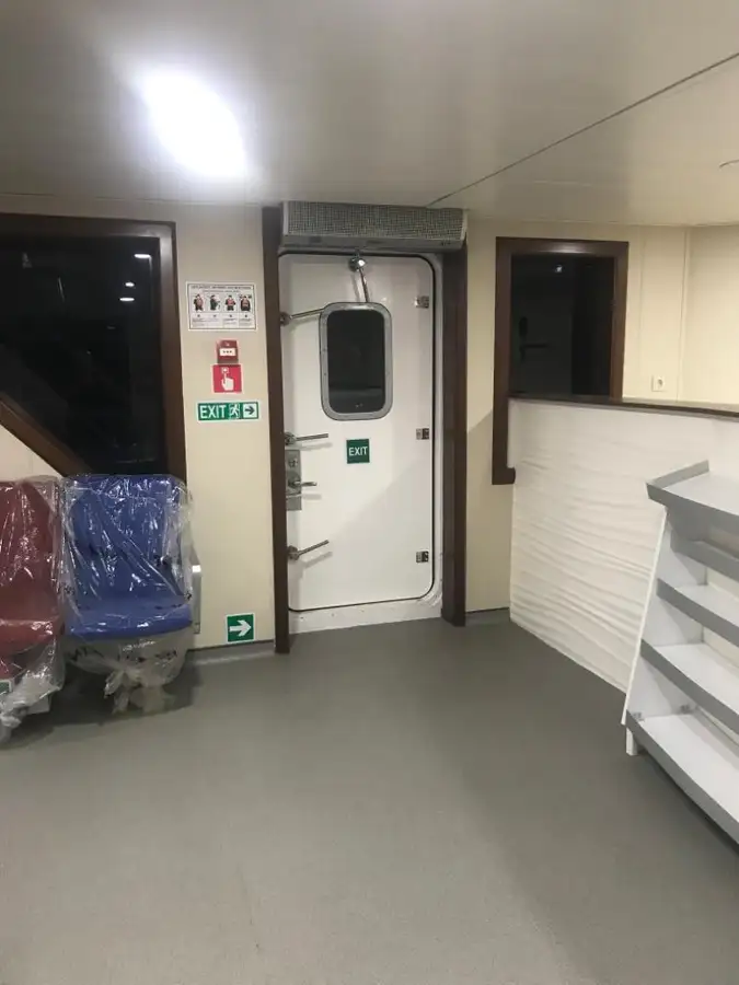 Kapal pesiar untuk dijual