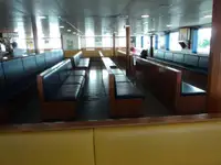 Kapal feri untuk dijual