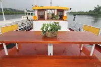 Kapal pesiar untuk dijual