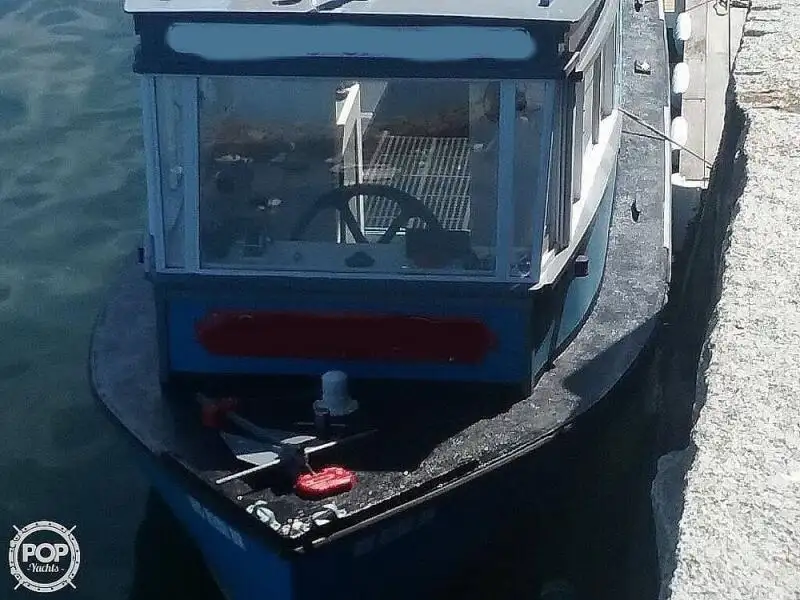 Kapal feri untuk dijual