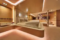 Kapal pesiar untuk dijual