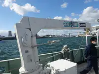 Kapal penelitian untuk dijual