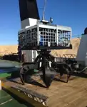 Kapal penelitian untuk dijual