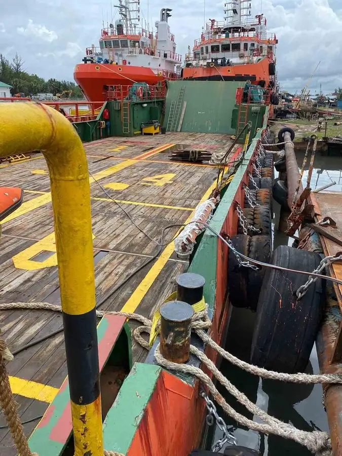 Kapal pendingin untuk dijual