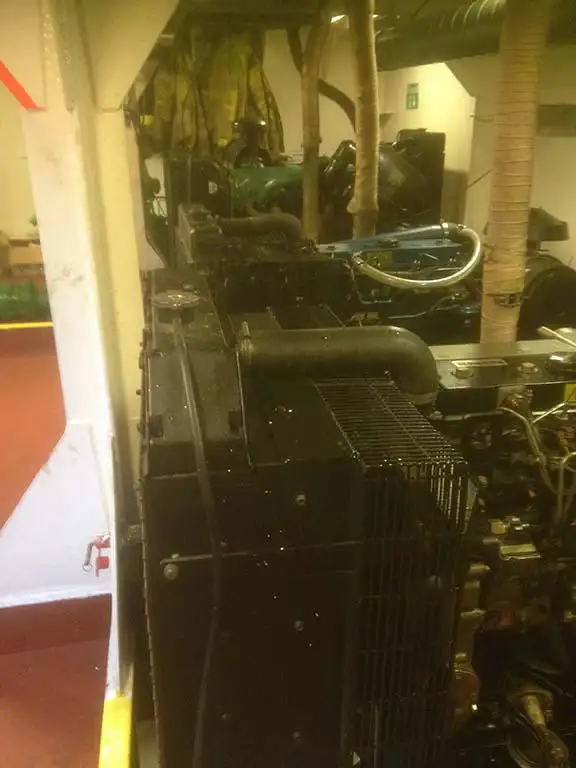 Kapal keruk untuk dijual