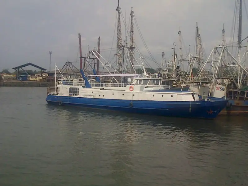 Kapal pesiar untuk dijual