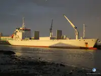 kapal karang dijual