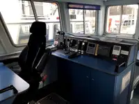Kapal patroli untuk dijual