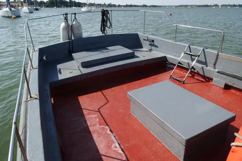 Kapal tunda untuk dijual