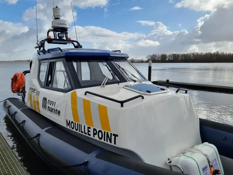 Kapal kontainer untuk dijual