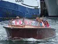 Kapal pesiar untuk dijual