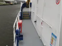 Kapal kru untuk dijual