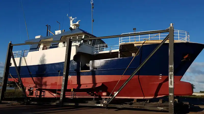 Kapal pukat untuk dijual
