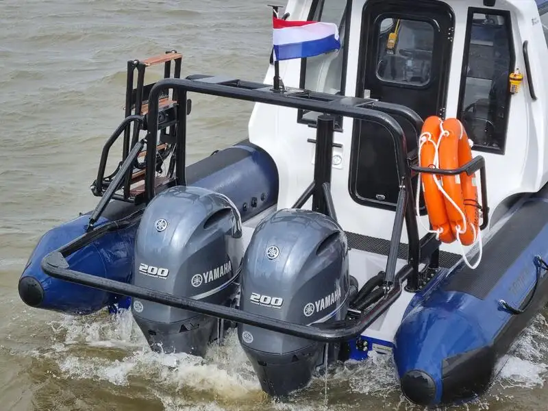 Kapal kontainer untuk dijual
