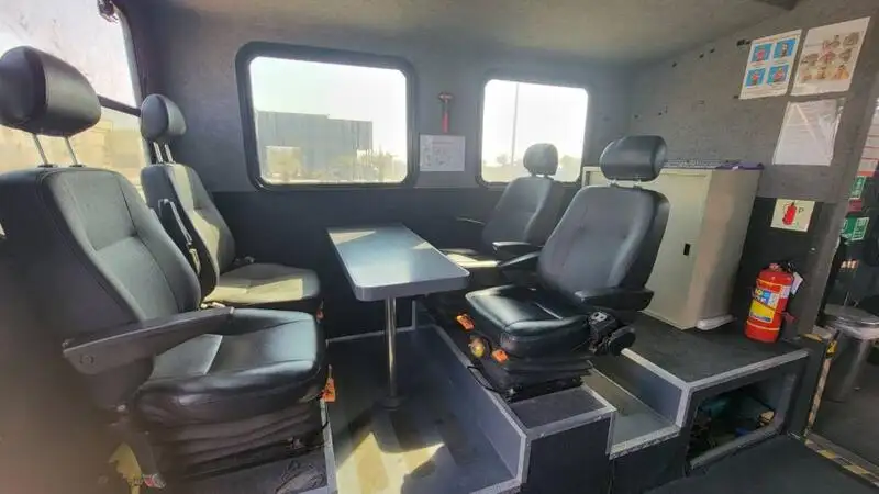 Kapal kontainer untuk dijual