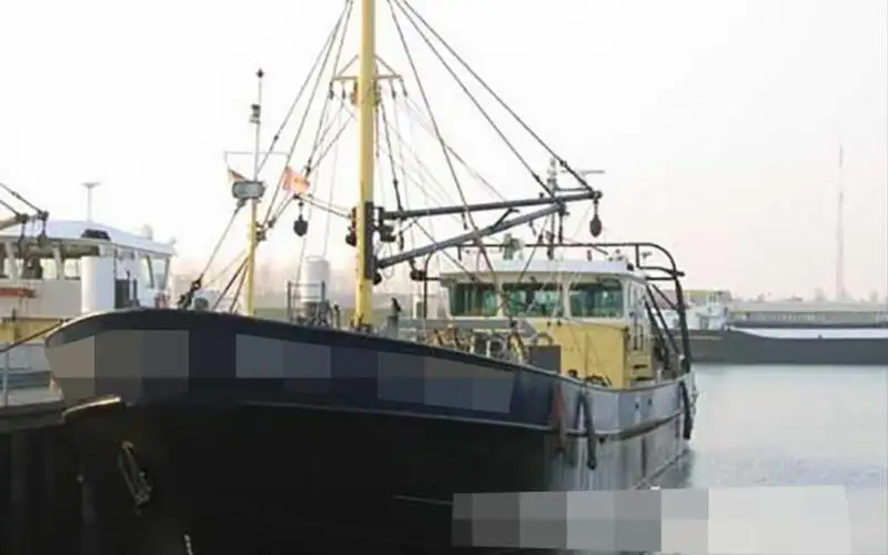 Kapal pukat untuk dijual