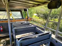 Katamaran untuk dijual