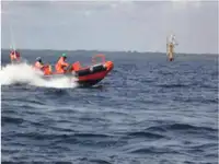 Kapal penyelamat untuk dijual