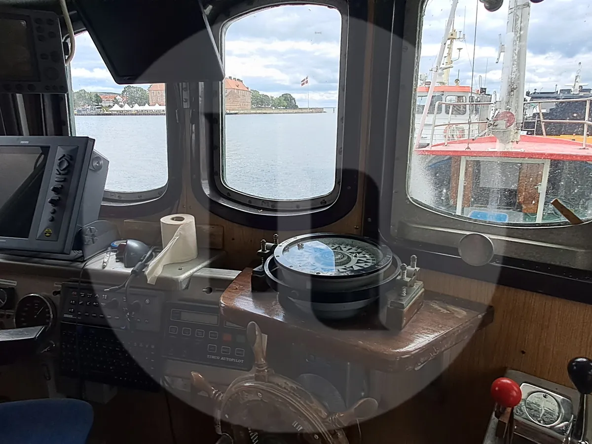 Kapal penangkap ikan untuk dijual