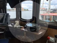 Kapal penangkap ikan untuk dijual