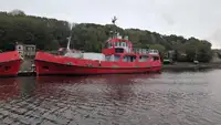 Kapal survei untuk dijual