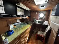Kapal pukat untuk dijual