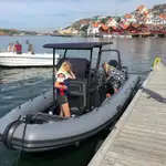 Perahu karet kaku dijual