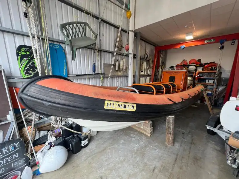 Kapal Kerja untuk dijual