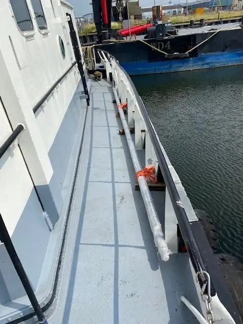 Kapal keruk untuk dijual